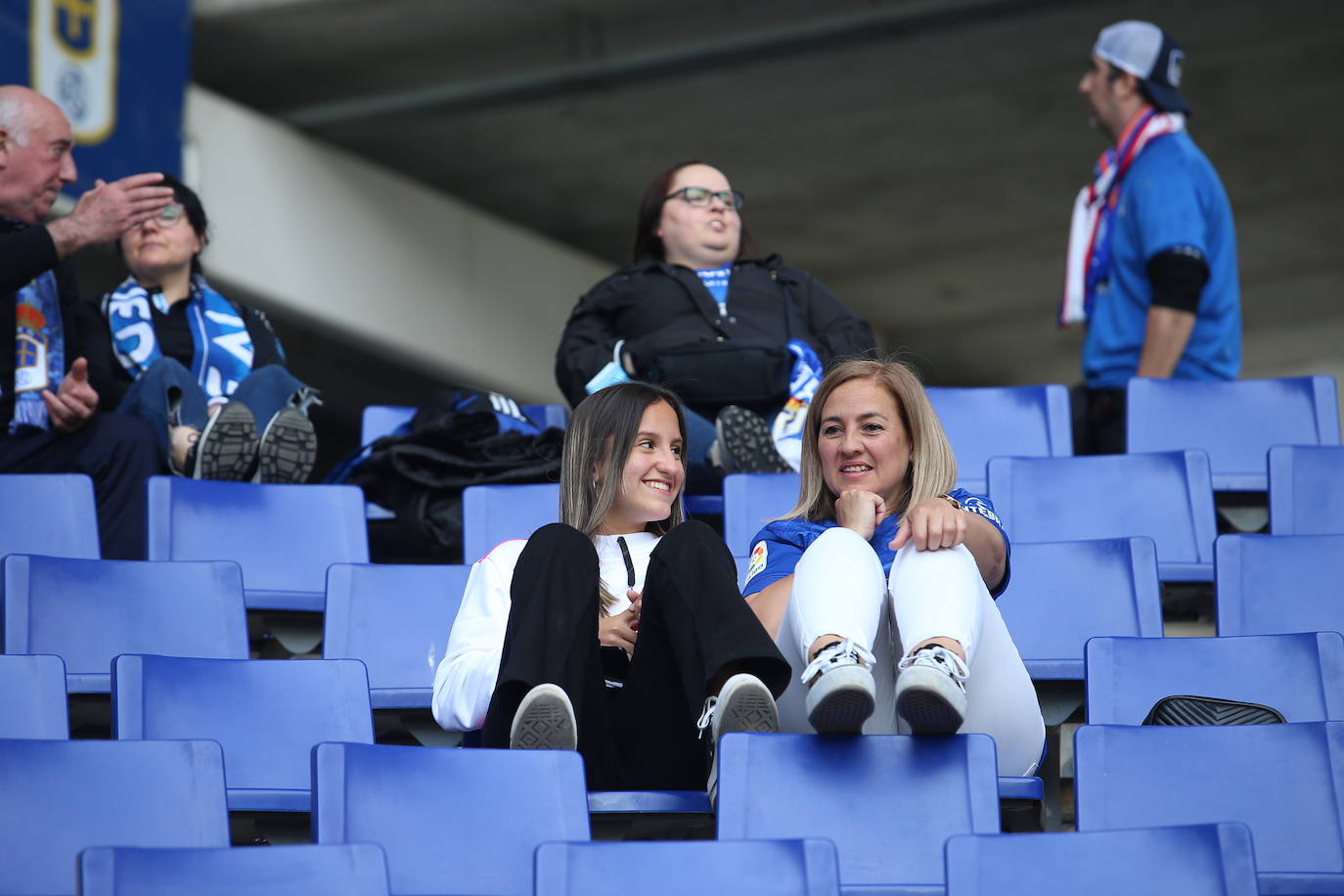 Fotos: ¿Estuviste en el Real Oviedo - Mirandés? ¡Búscate!