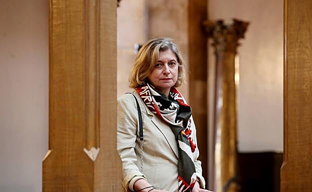 «Hay una bulimia de la imagen en la sociedad y debemos aprender a borrar»