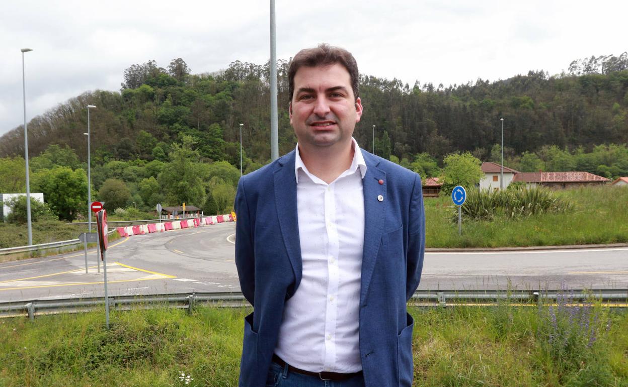 Sergio Hidalgo, alcalde de Salas.