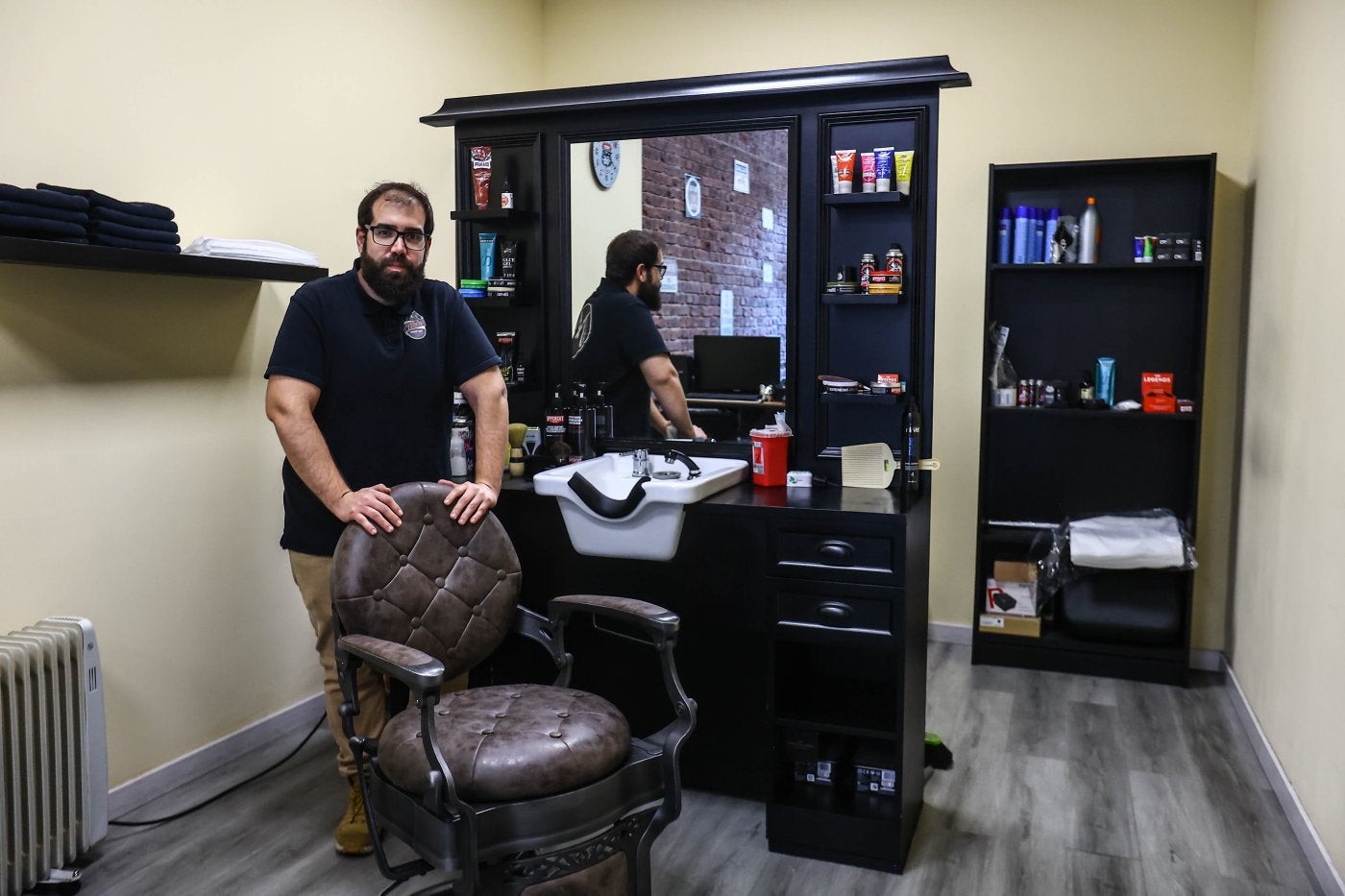 El último en abrir. Miki Barber Shop