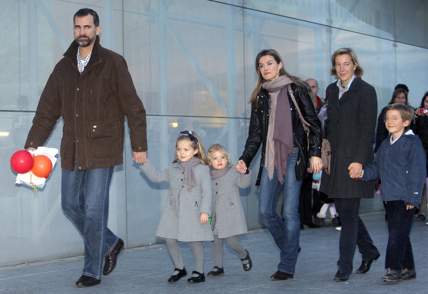 La Familia Real acude a un espectáculo Disney en Madrid. 