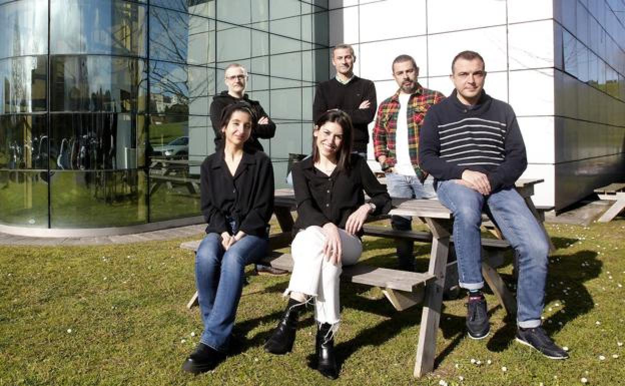 El equipo de Imstant, en Gijón. 