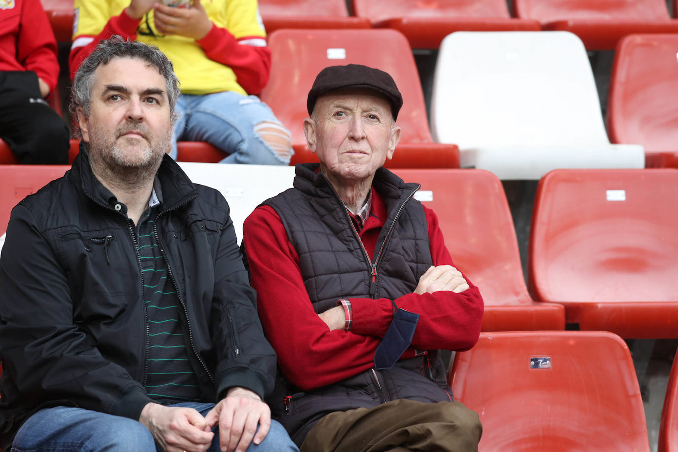 Fotos: ¿Estuviste en el Sporting-Las Palmas? ¡Búscate!