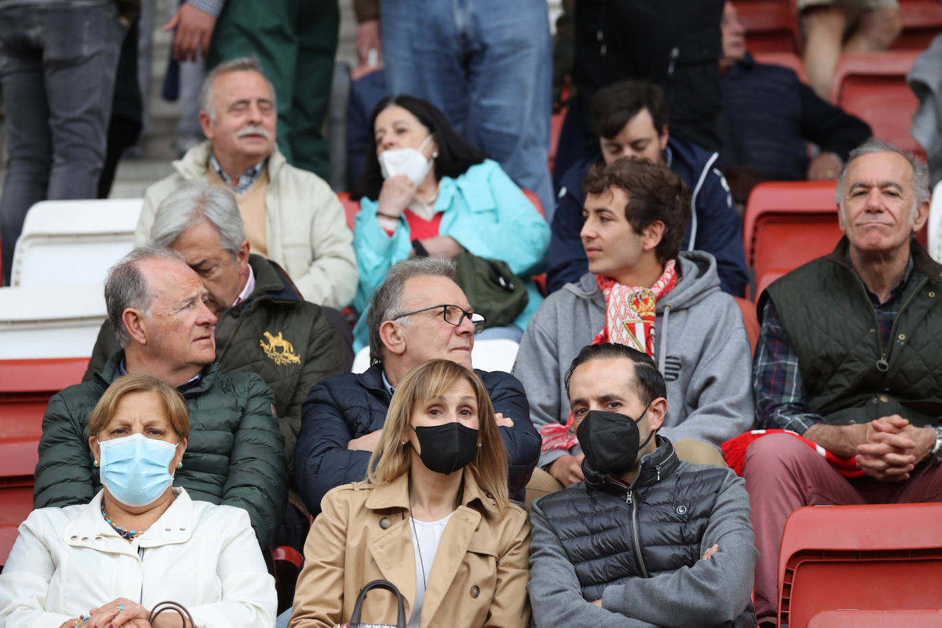 Fotos: ¿Estuviste en el Sporting-Las Palmas? ¡Búscate!