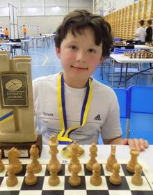 Imagen secundaria 2 - Roque Ordiz, González y De Martín, podio de la categoría | Ordiz, campeón sub 12 de los Juegos Escolares