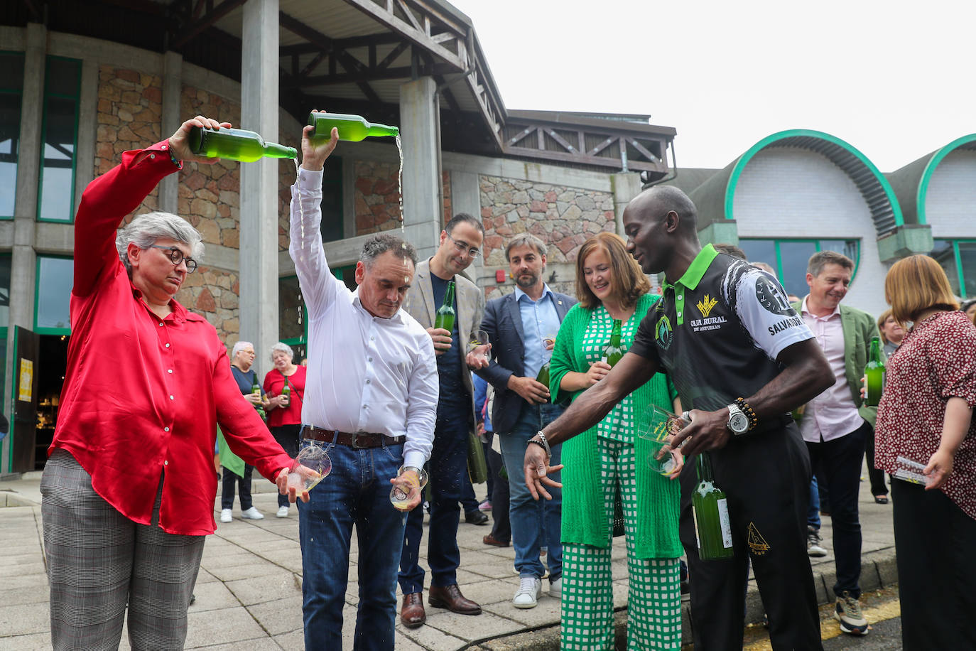 Fotos: Un brindis con sidra, de oriente a occidente