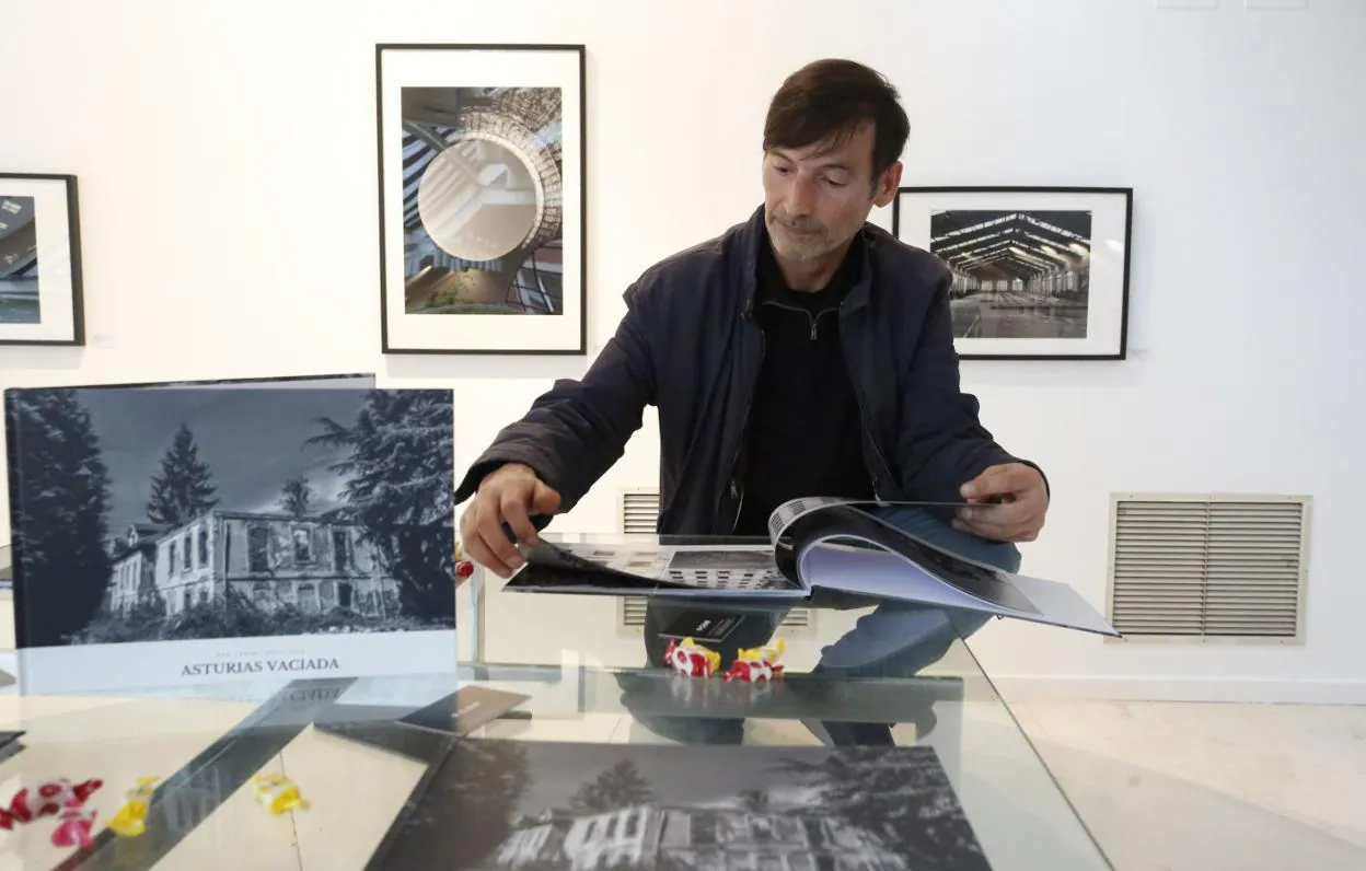 Roberto Lorenzo, ayer, en el Barjola. 