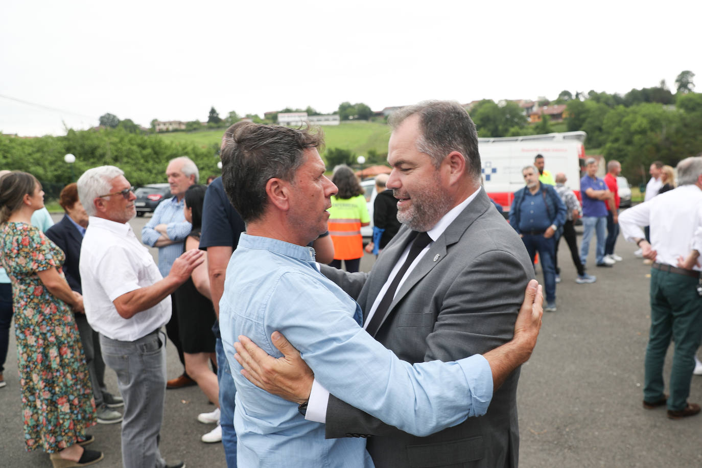 Fotos: Adiós a Gento Paniceres en el tanatorio de Nava