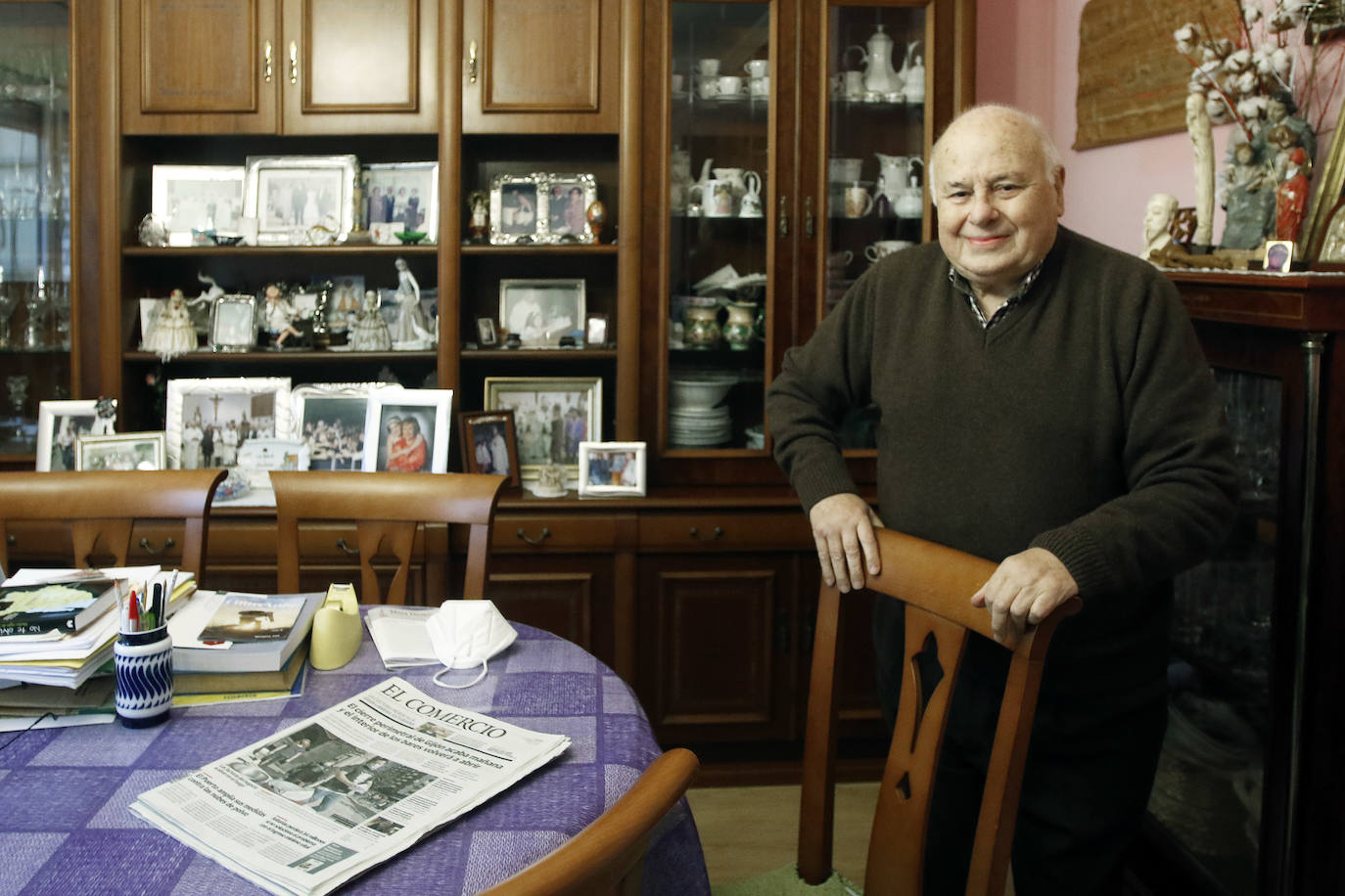 El histórico capellán del Sporting y párroco jubilado de El Coto fallece a los 85 años dejando huérfanos a un equipo, un barrio y una ciudad de su pasión futbolera, fervor religioso e infatigable sorna.