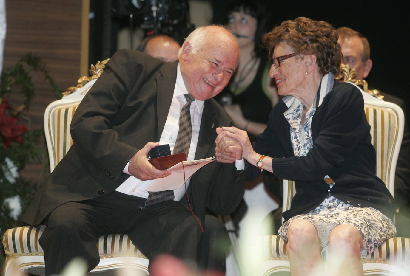 El histórico capellán del Sporting y párroco jubilado de El Coto fallece a los 85 años dejando huérfanos a un equipo, un barrio y una ciudad de su pasión futbolera, fervor religioso e infatigable sorna.