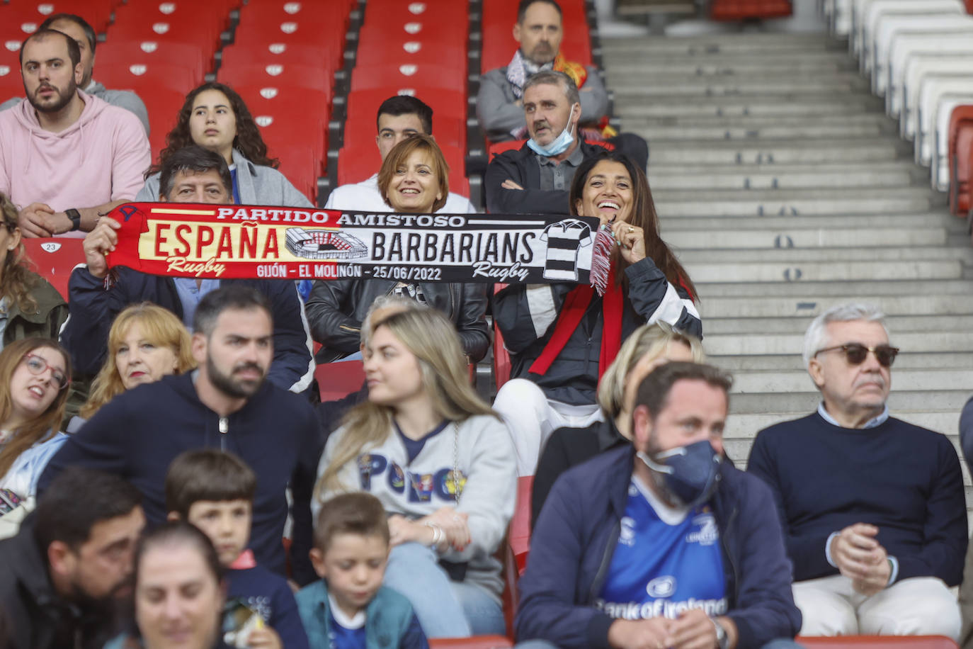 Fotos: Las mejores imágenes del rugby entre Barbarians y España