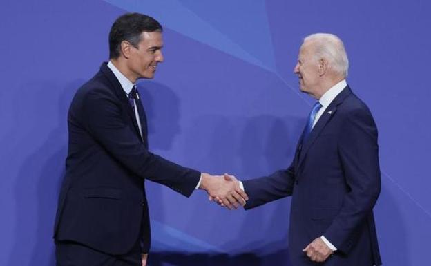 Sánchez y Biden, durante la primera jornada de la cumbre. 