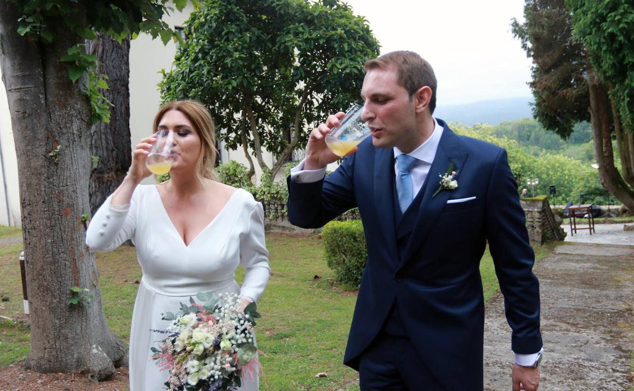 Adrián Pumares y Silvia Rodríguez contrajeron matrimonio este sábado.