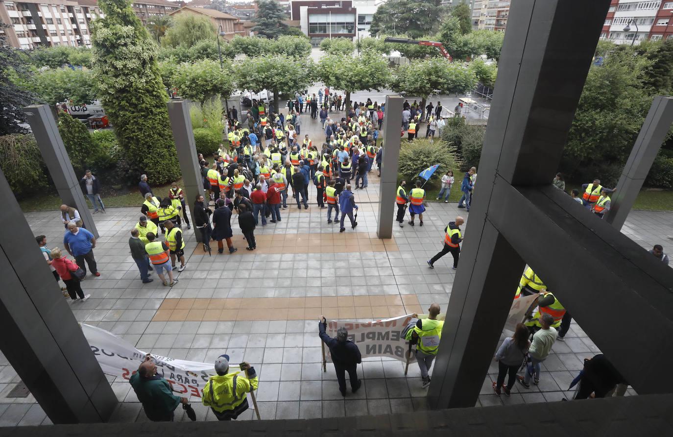 Fotos: Manifestación en defensa del empleo en Sain-Gobain