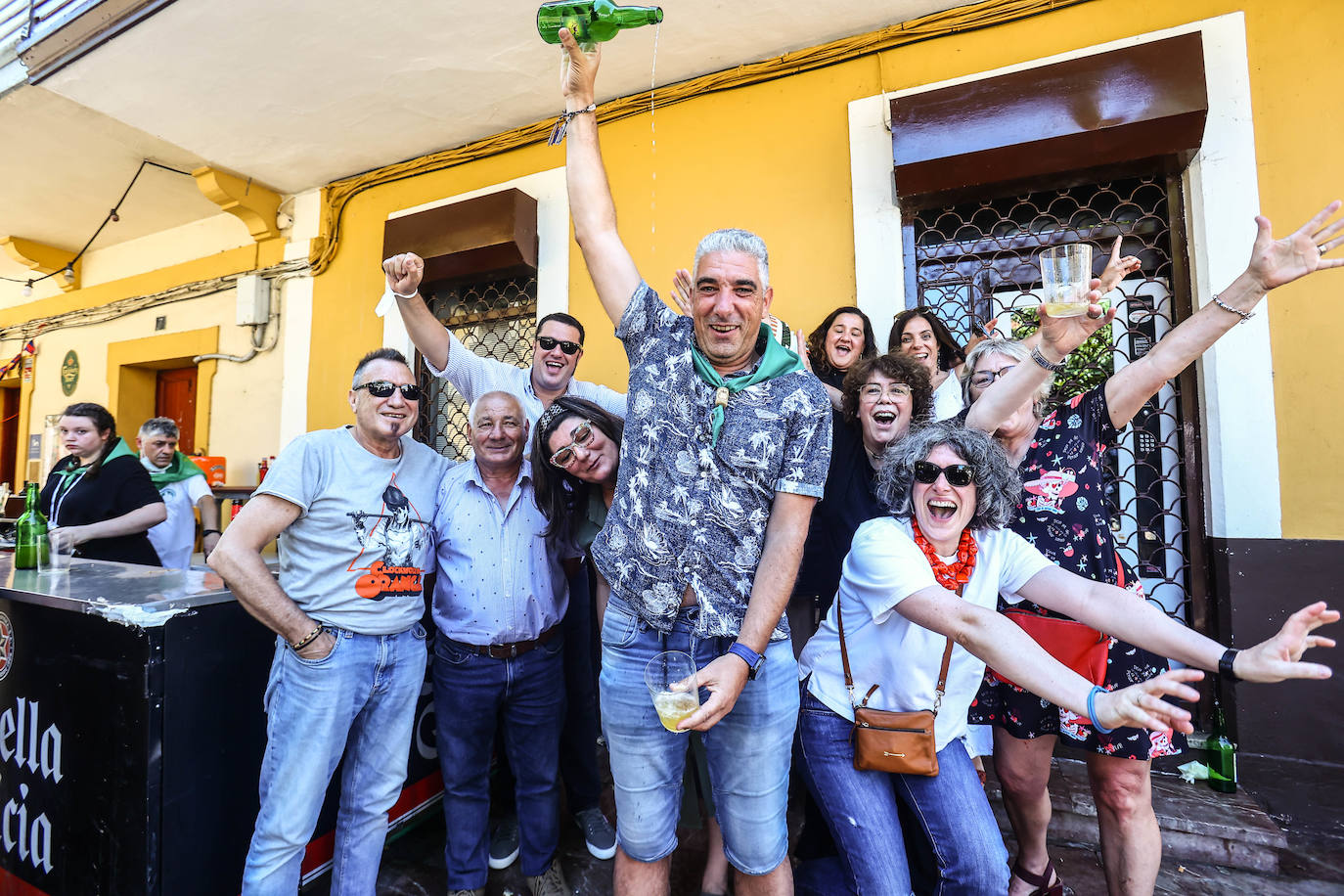 Fotos: Los escanciadores vuelven a medirse en Nava