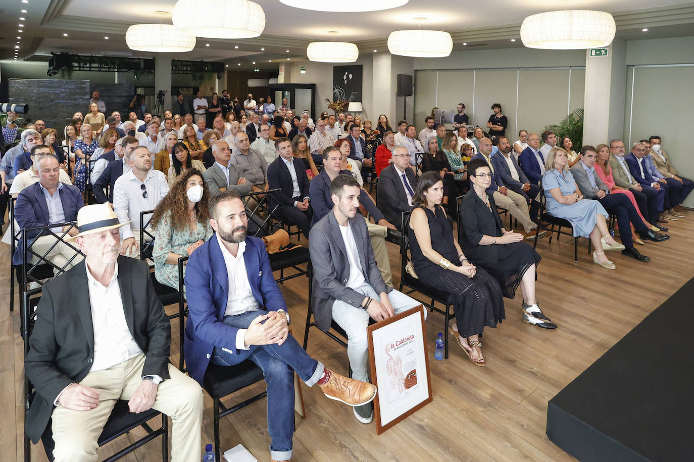 Carme Ruscalleda, La Pondala, Xune Andrade y Borja Cortina agigantan el palmarés de los premios anuales de 'Yantar'. Este lunes fueron los protagonistas indiscutibles de la gran fiesta de la gastronomía asturiana