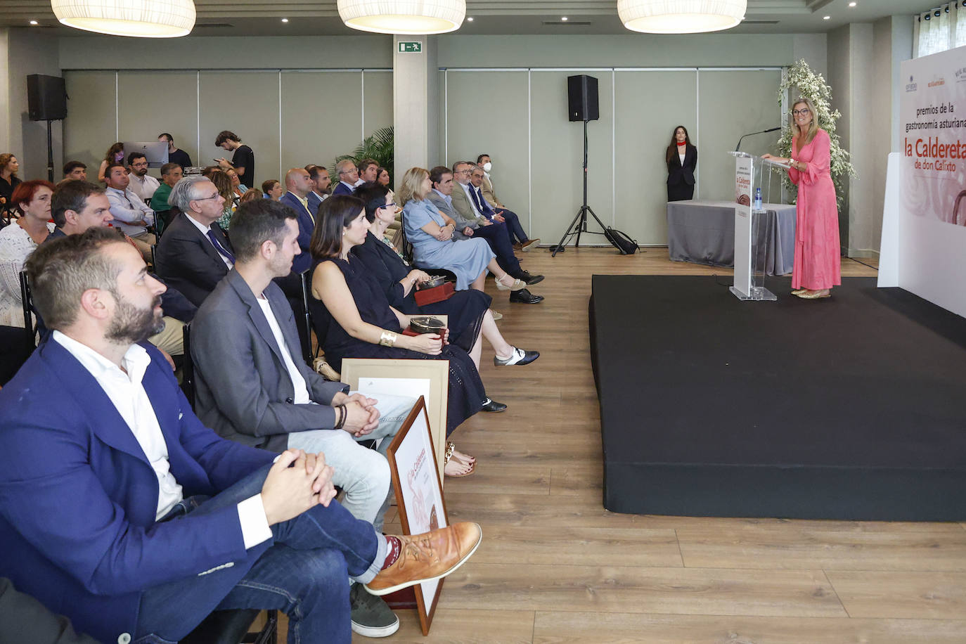 Carme Ruscalleda, La Pondala, Xune Andrade y Borja Cortina agigantan el palmarés de los premios anuales de 'Yantar'. Este lunes fueron los protagonistas indiscutibles de la gran fiesta de la gastronomía asturiana