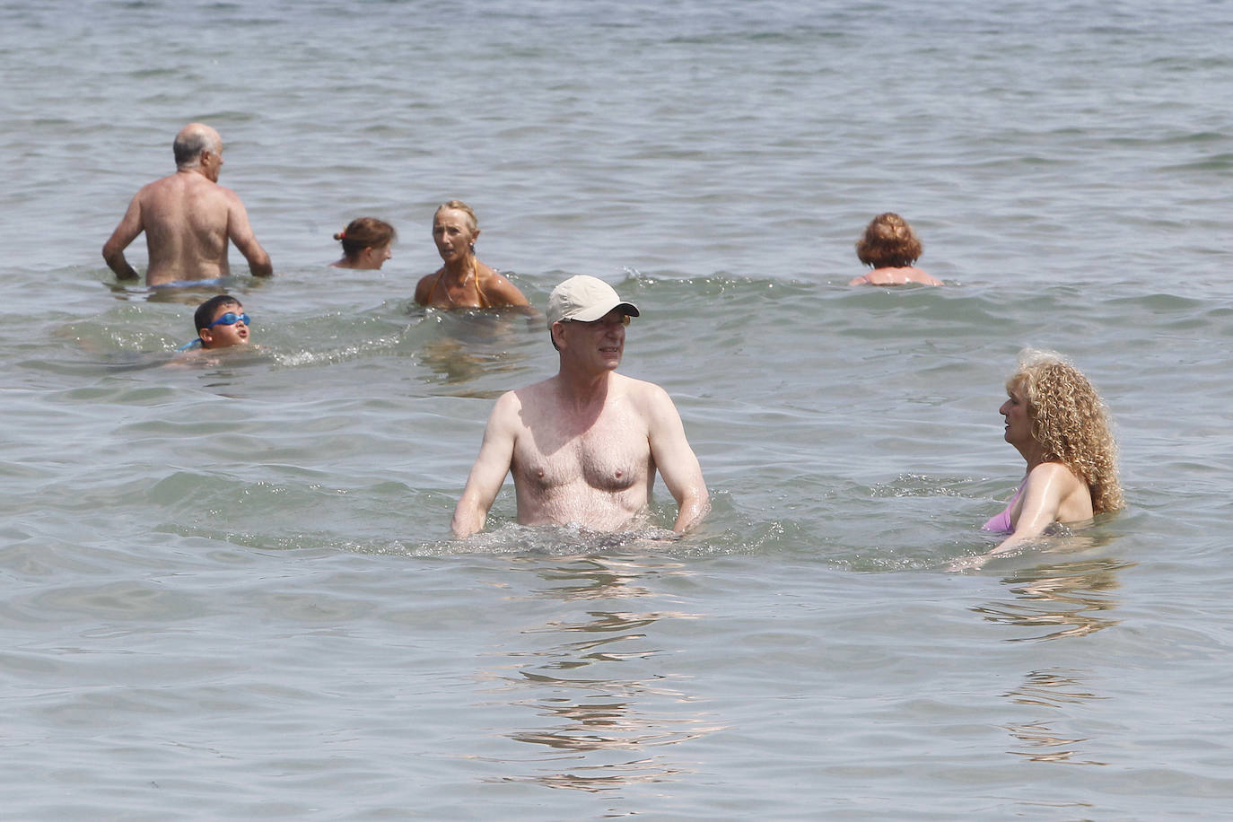 Fotos: Playa e ingenio para aliviar el calor