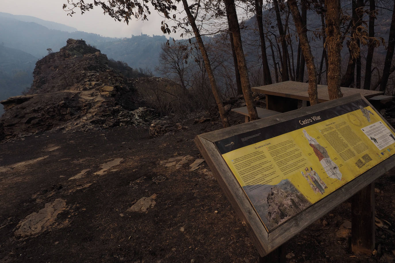 Fotos: Los incendios asolan Galicia destruyendo casas y parajes naturales