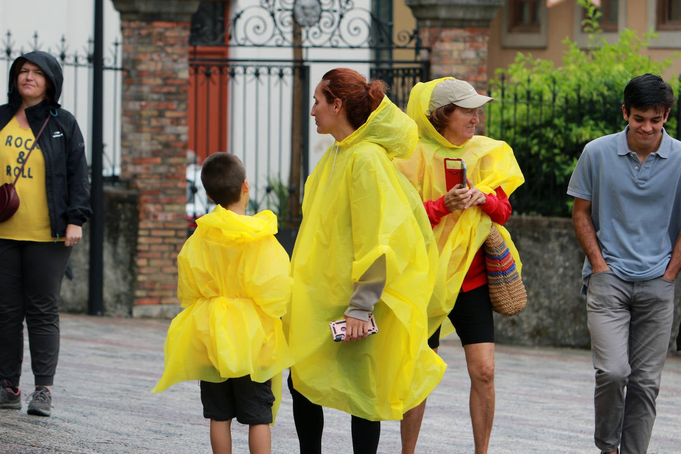 Fotos: Asturias vive una jornada casi otoñal en pleno verano