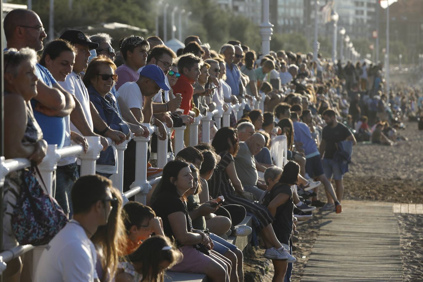 Fotos: Espectacular exhibición del Festival Aéreo de Gijón