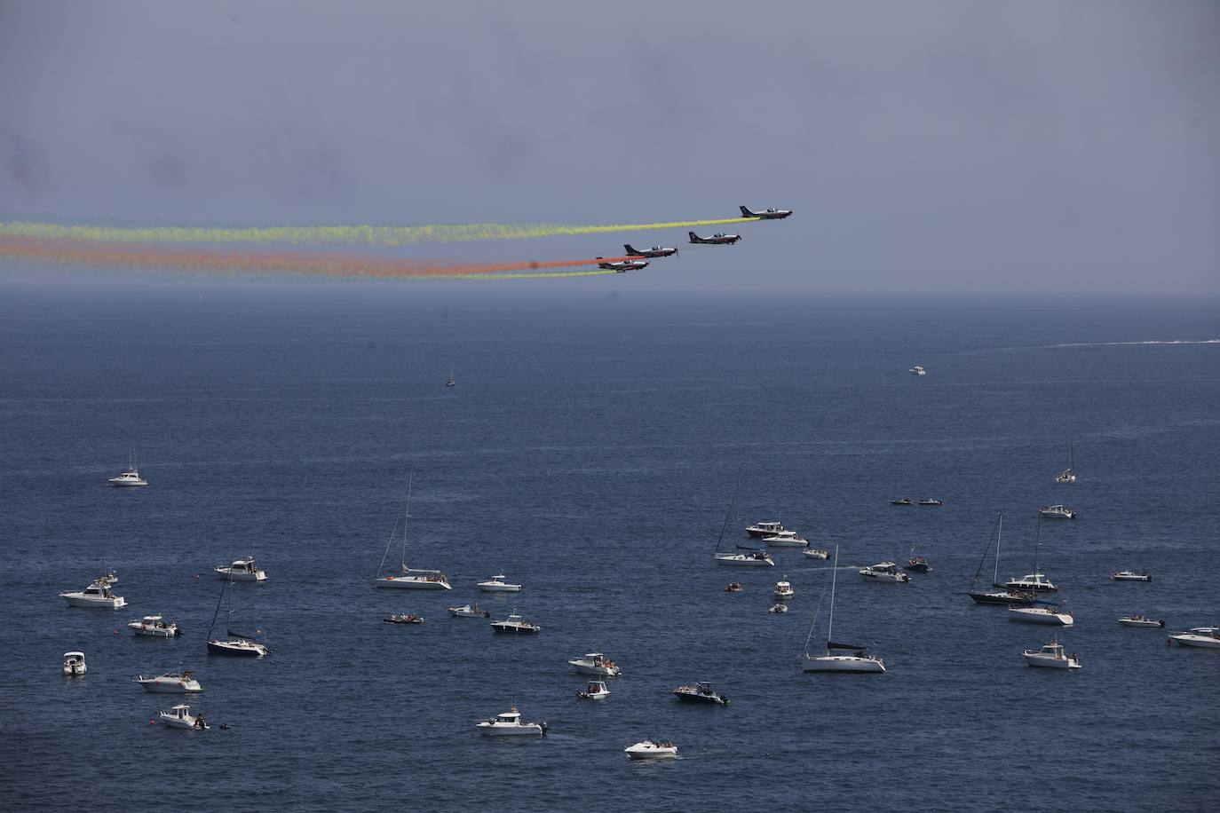 Fotos: Multitudinario y espectacular Festival Aéreo de Gijón