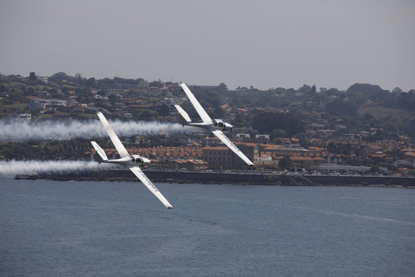 Fotos: Multitudinario y espectacular Festival Aéreo de Gijón