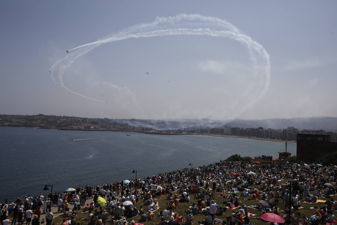 Fotos: Multitudinario y espectacular Festival Aéreo de Gijón