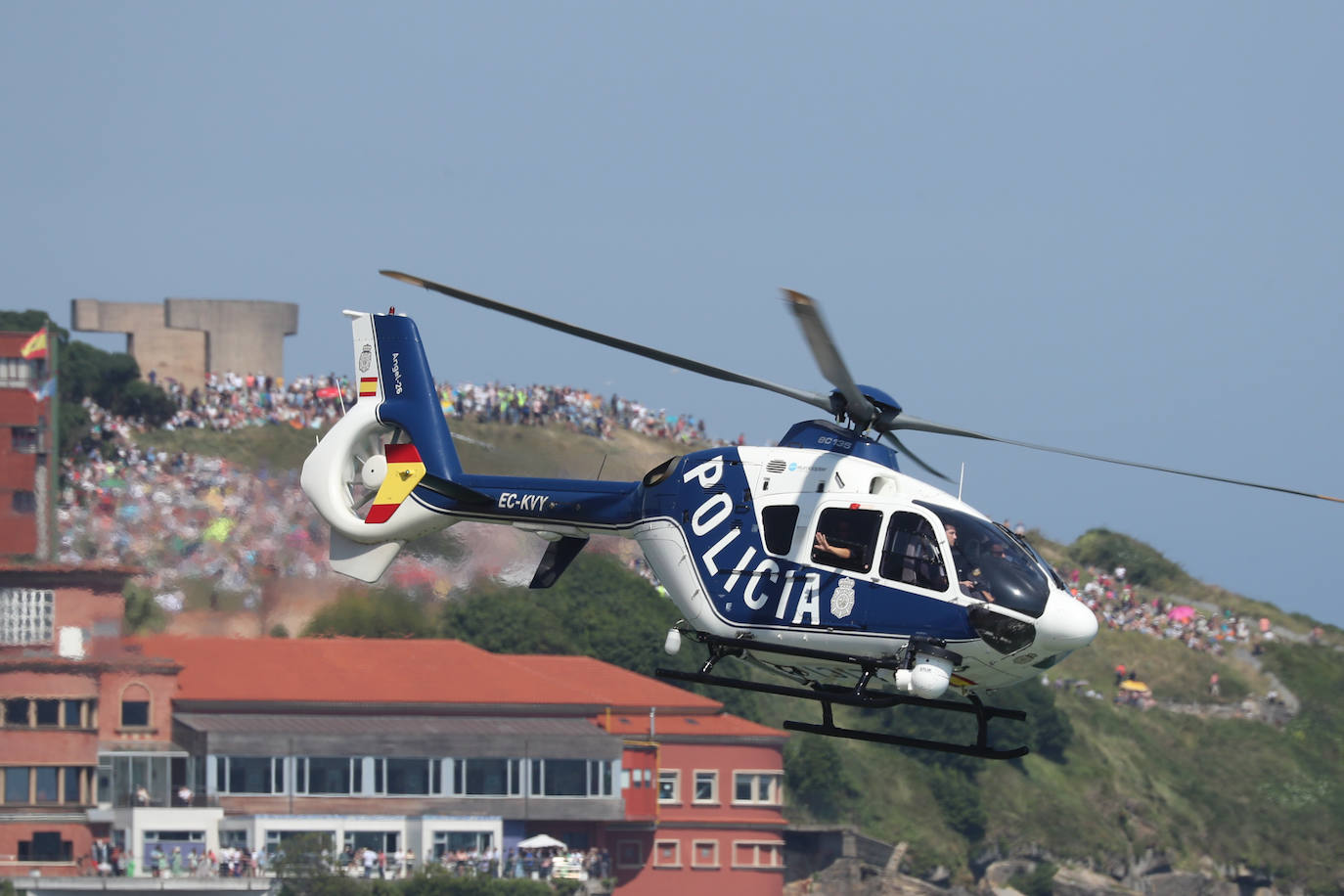 Fotos: Multitudinario y espectacular Festival Aéreo de Gijón