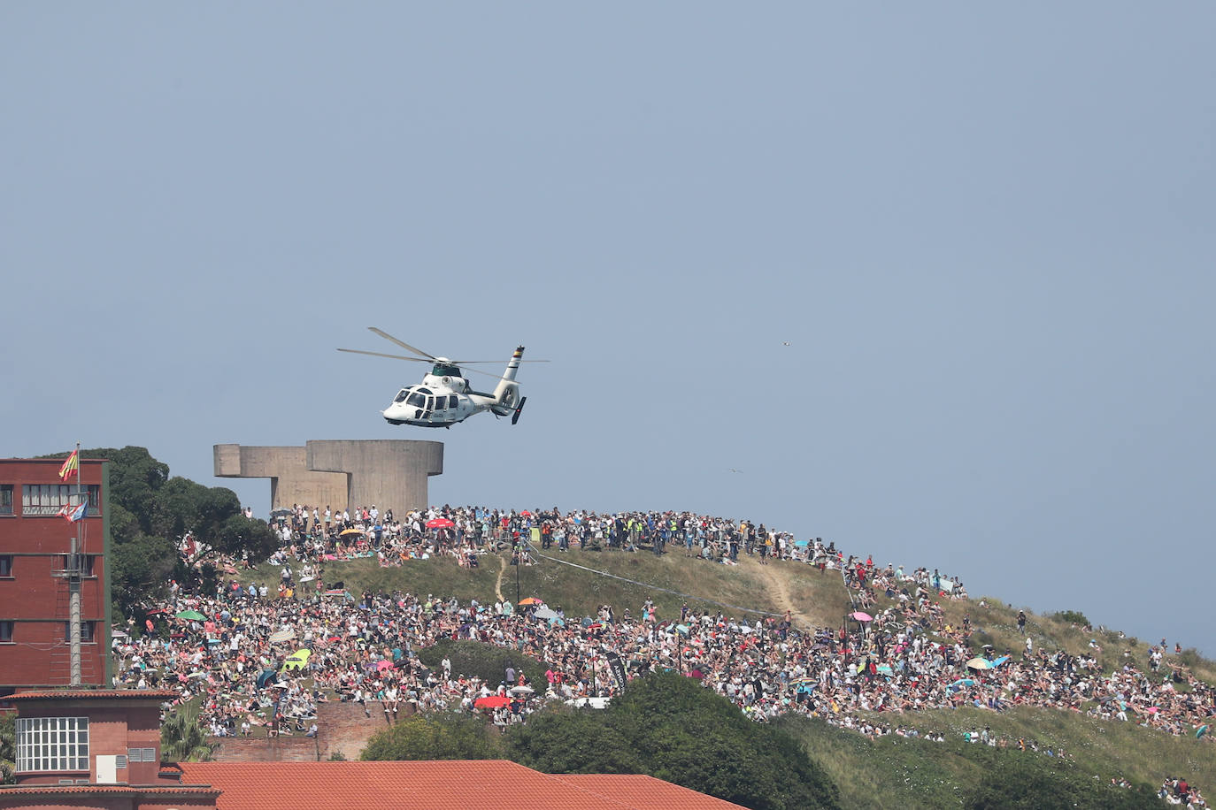 Fotos: Multitudinario y espectacular Festival Aéreo de Gijón