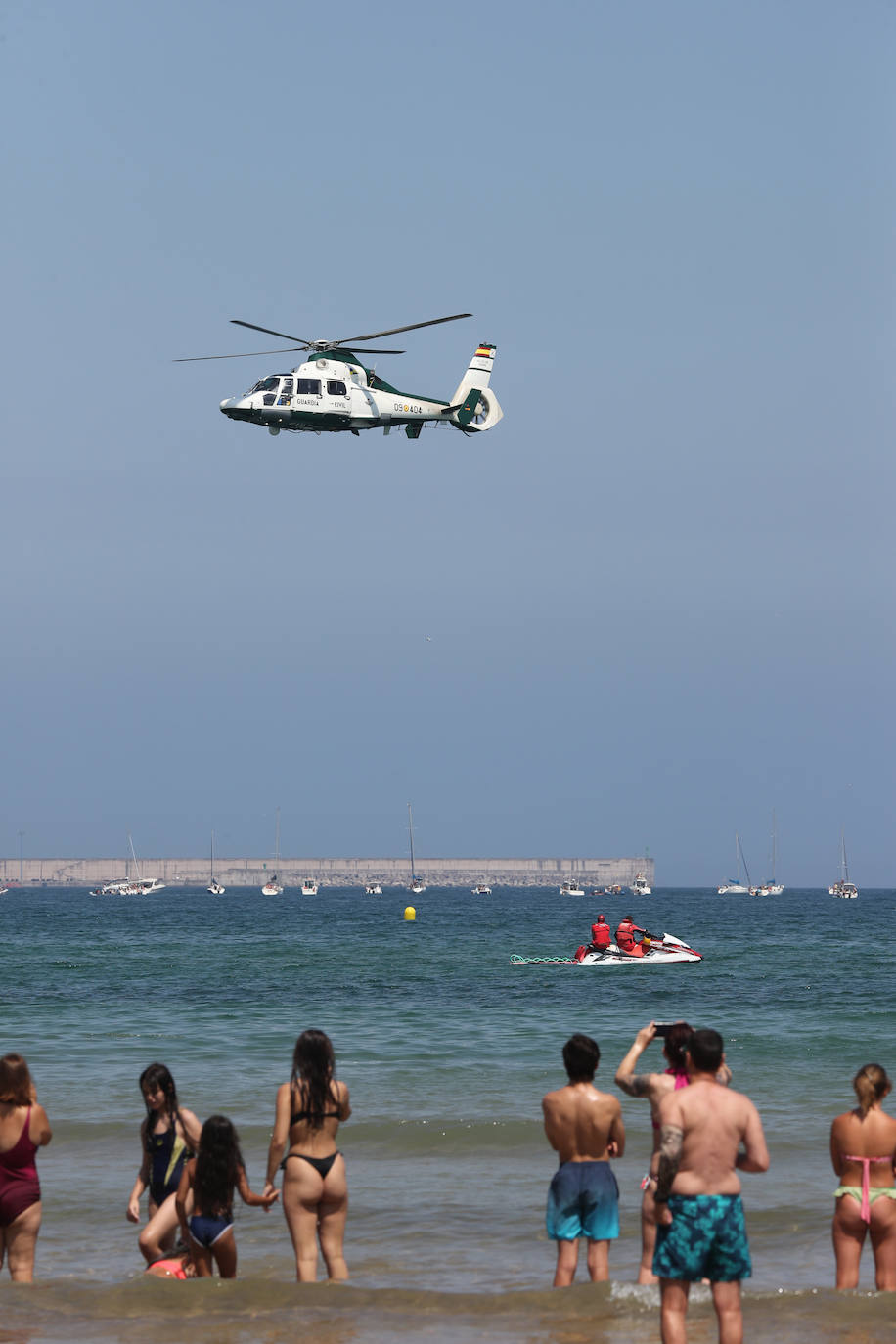 Fotos: Multitudinario y espectacular Festival Aéreo de Gijón