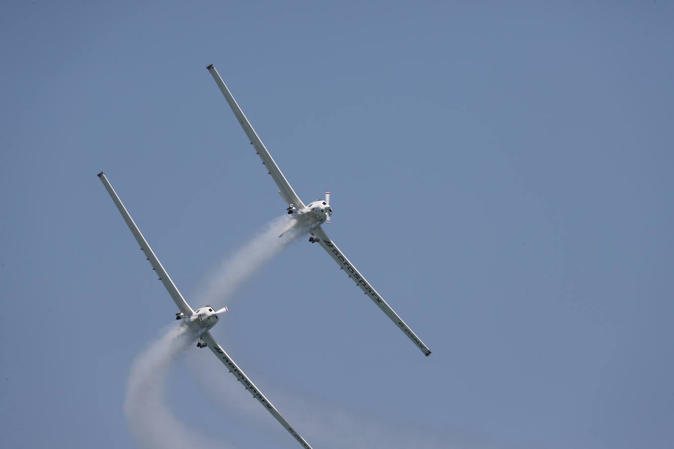 Fotos: Multitudinario y espectacular Festival Aéreo de Gijón