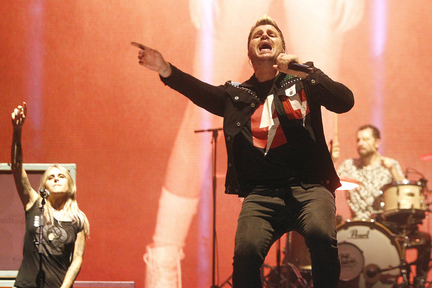 Fotos: Dani Martín desempolva recuerdos en Gijón