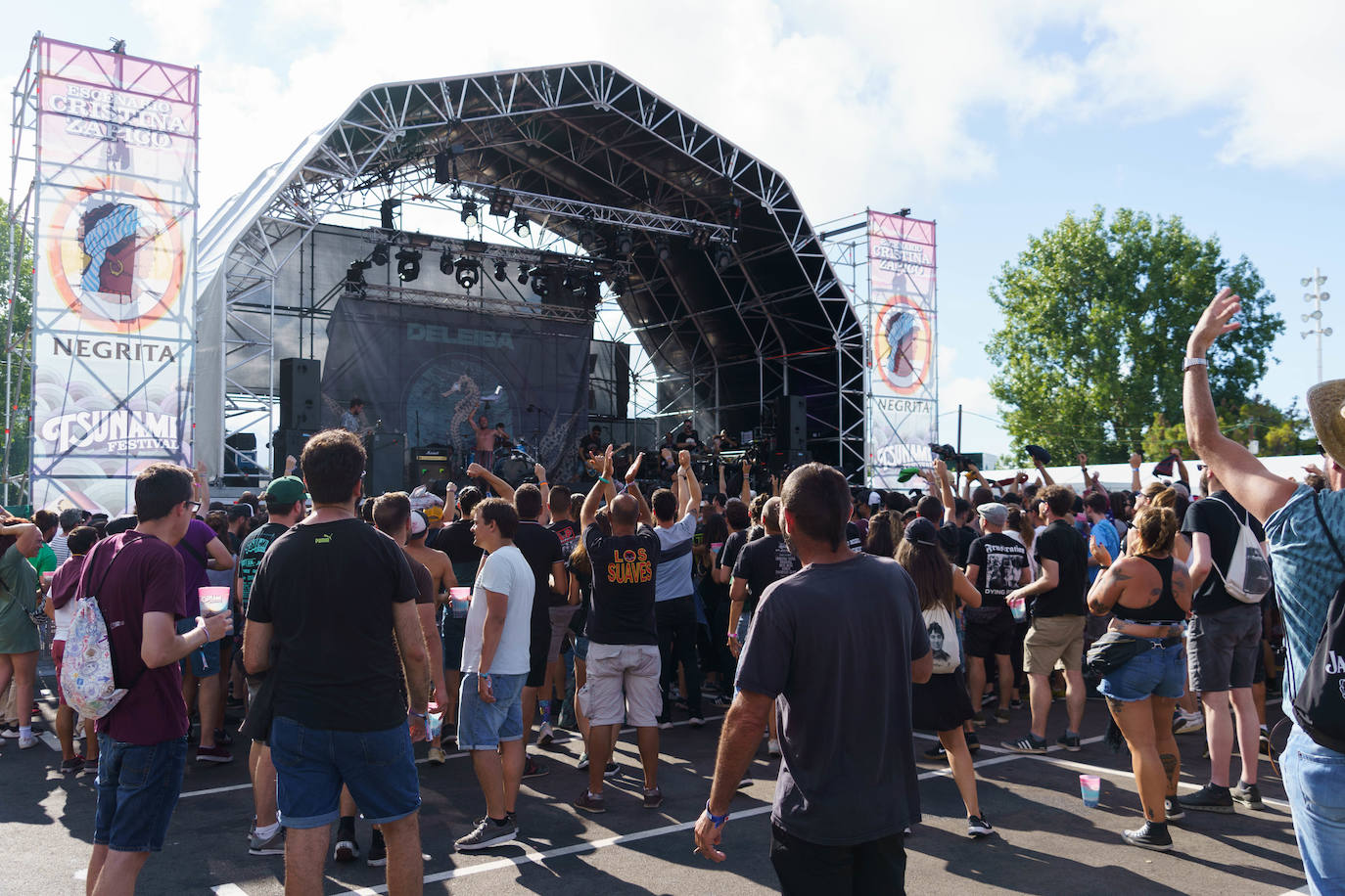 Fotos: El mejor rock inunda Tsunami Xixón