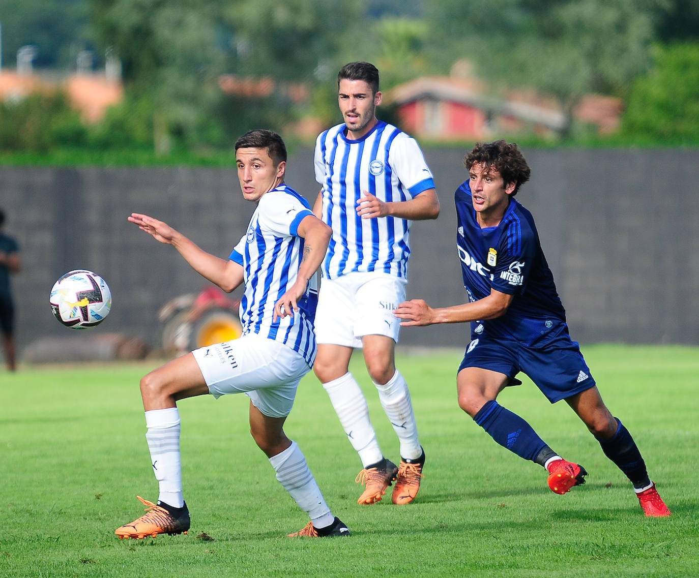 Fotos: Las mejores jugadas del Alavés - Real Oviedo
