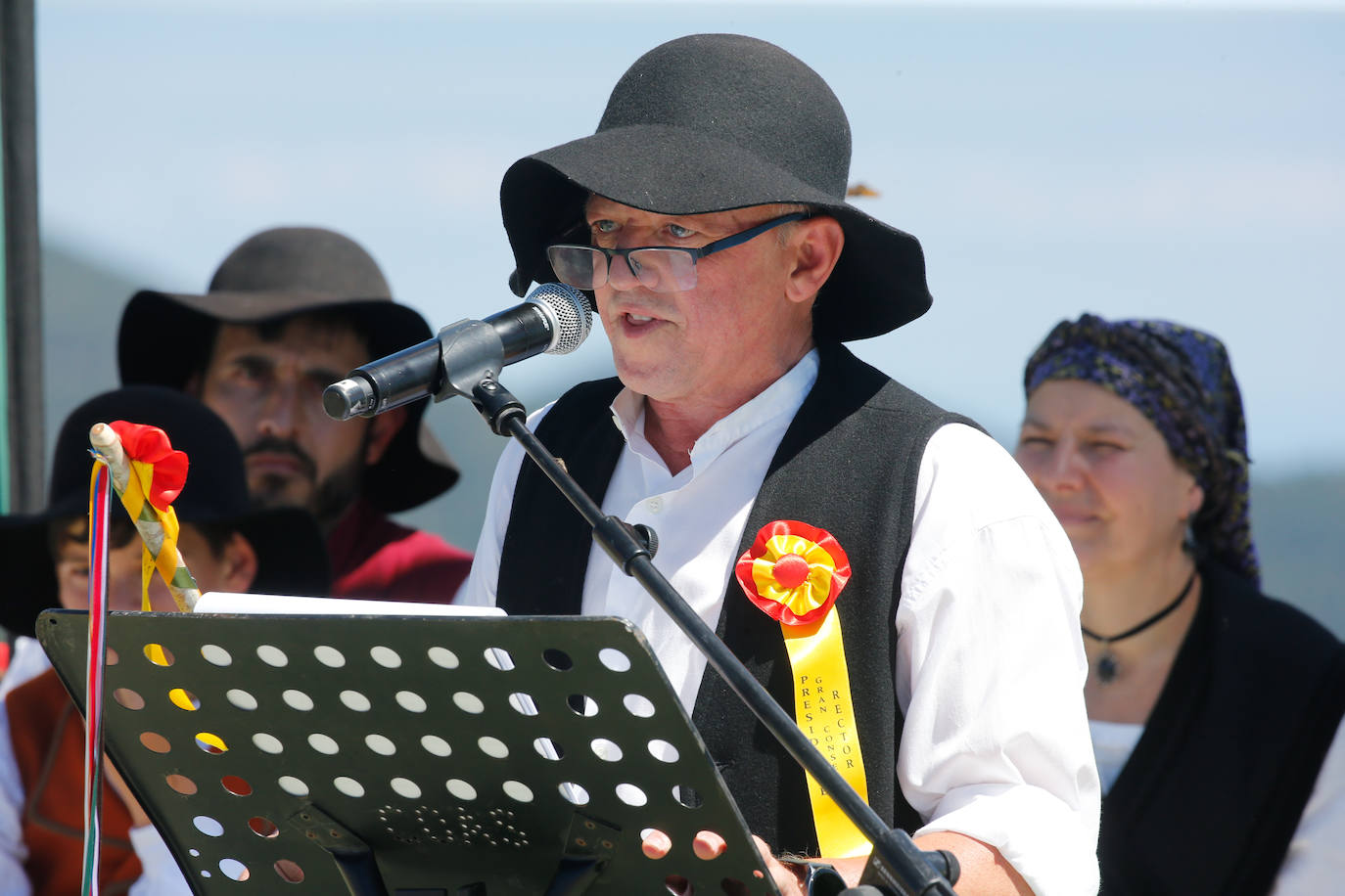 Fotos: Julio Fernández y Sonia Areces se dan el &#039;sí quiero&#039; en la boda vaqueira de Aristébano