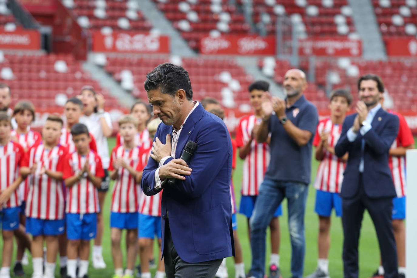 Fotos: Búscate en la presentación de los últimos fichajes del Sporting