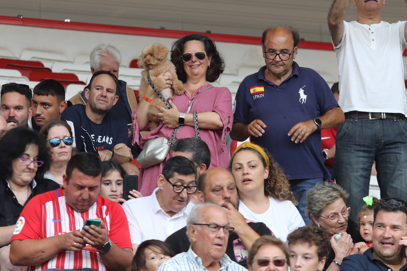 Fotos: Búscate en la presentación de los últimos fichajes del Sporting