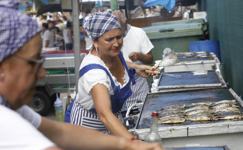 Pilar, del restaurante La Marina, de Luanco. 