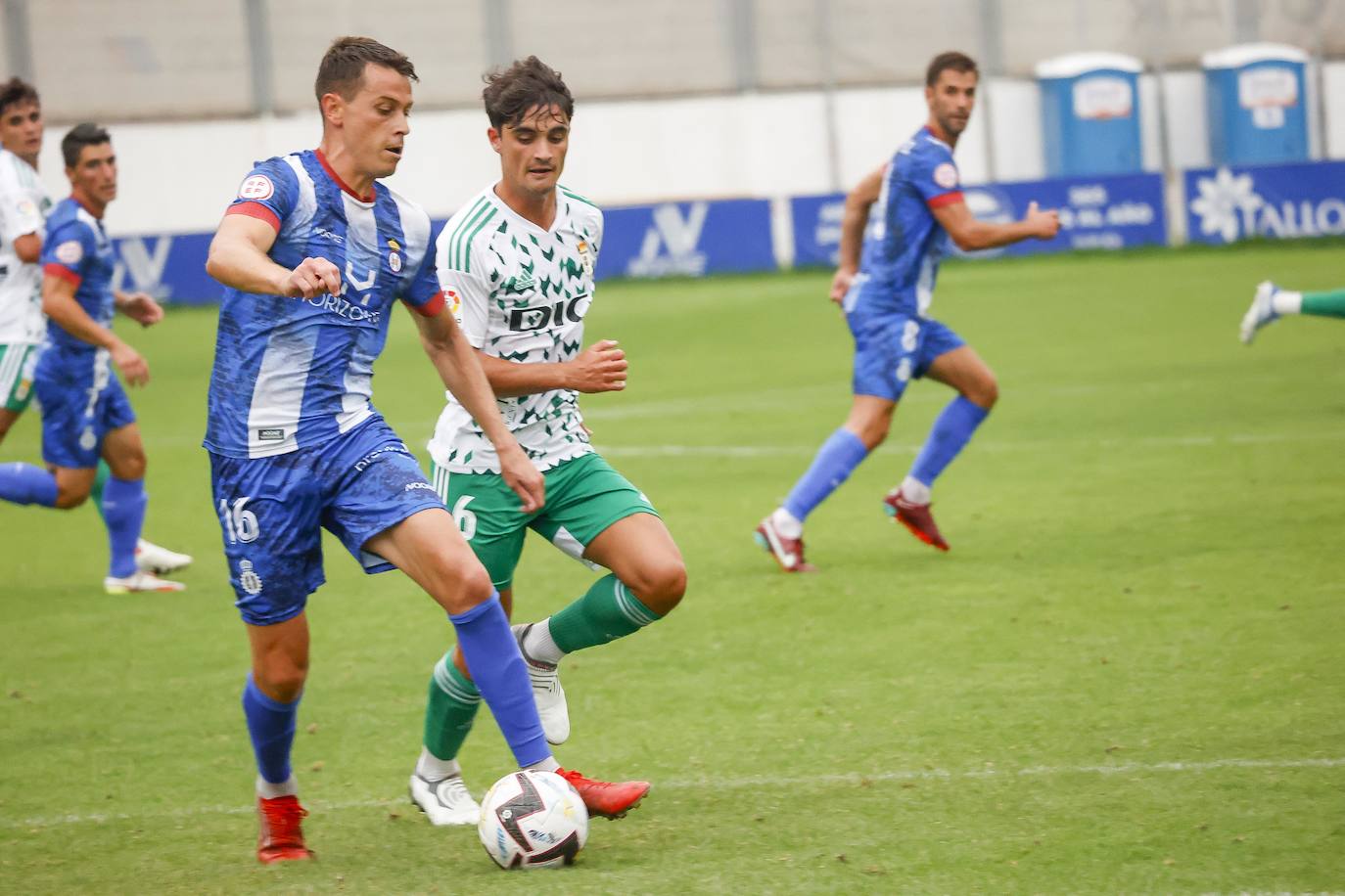 Fotos: Las mejores imágenes del Real Avilés - Real Oviedo