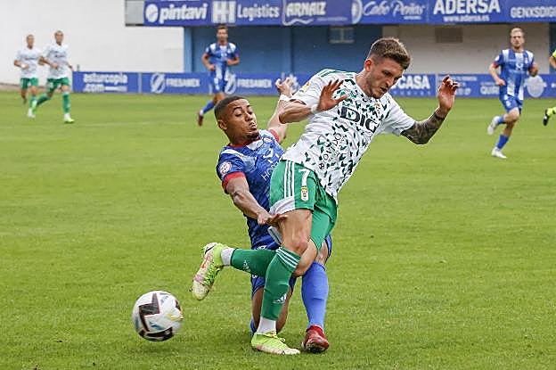 Con Borja Bastón vuelve el gol al conjunto azul