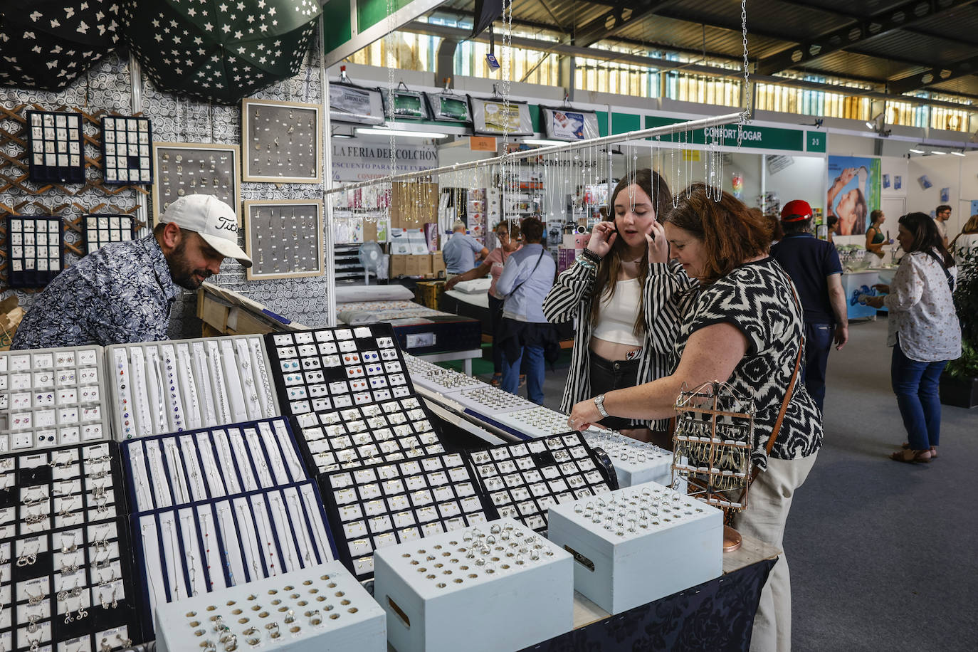 Fotos: De compras en la Feria de Muestras