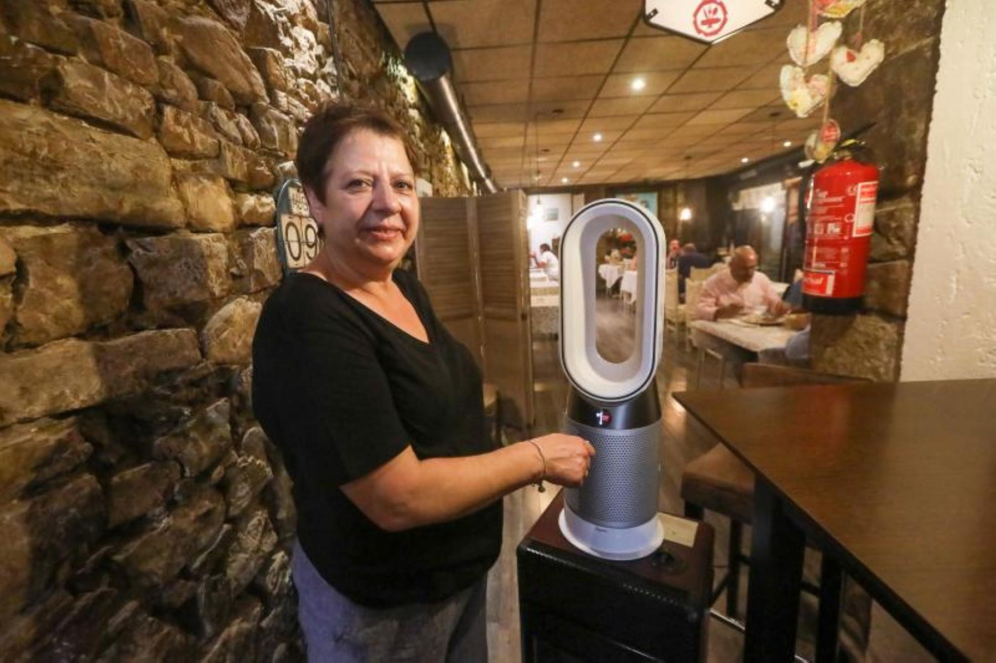 A la avilesina Ángeles Arzabal le tocará ajustar el aire.