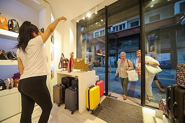 El Principado amplía el teletrabajo, cambia horarios y cierra antes sus edificios para ahorrar