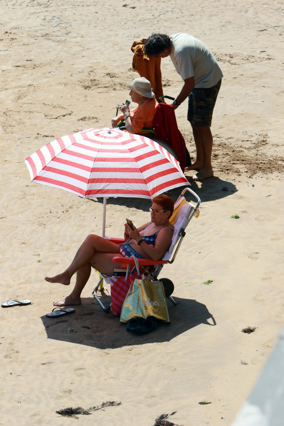 Fotos: El turismo y el buen tiempo llenan las localidades asturianas