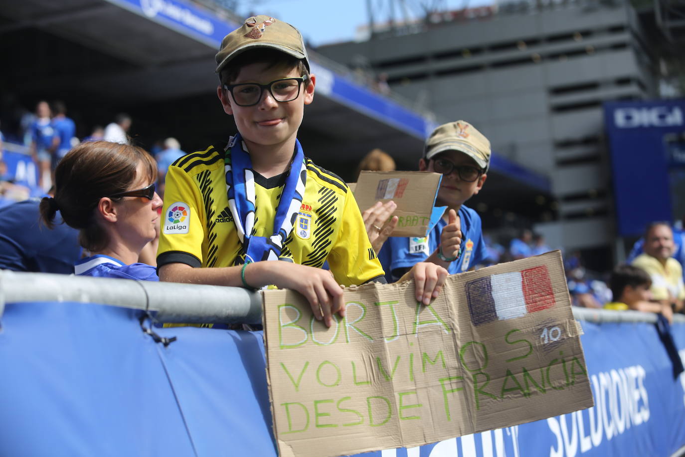 Fotos: ¿Estuviste en el Real Oviedo - Andorra? ¡Búscate en el Tartiere!