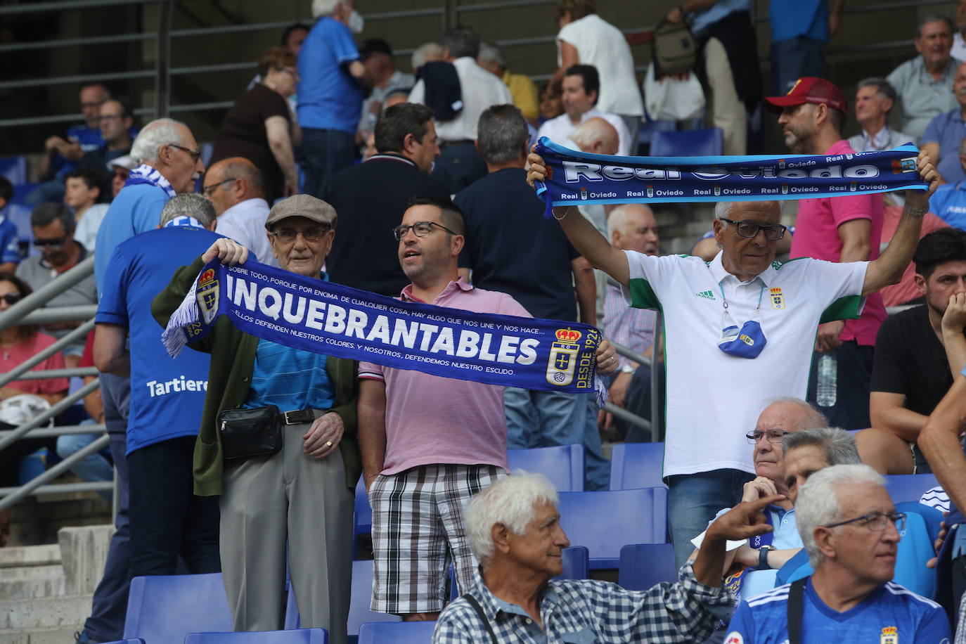 Fotos: ¿Estuviste en el Real Oviedo - Andorra? ¡Búscate en el Tartiere!