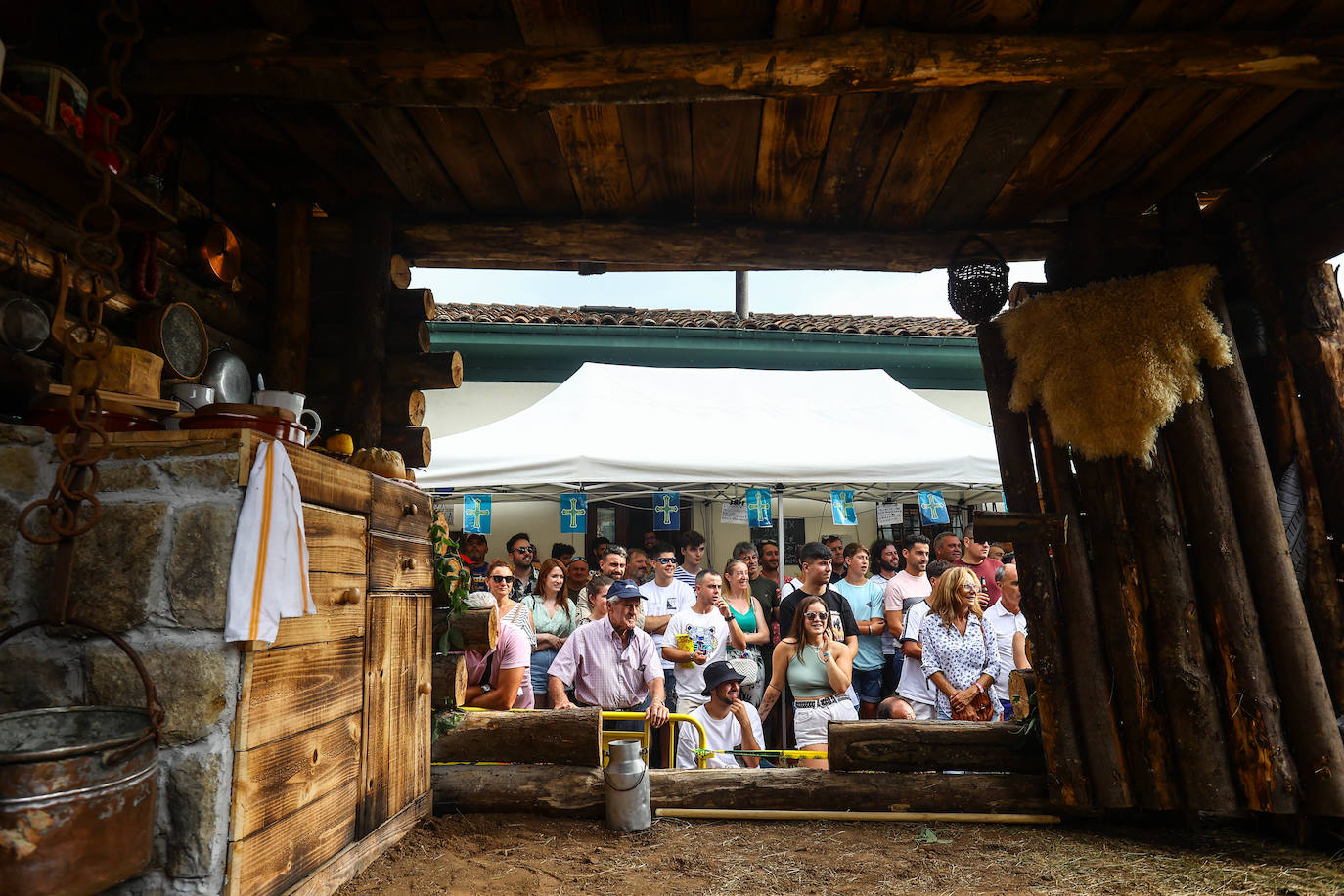 Fotos: Carrozas que sueñan con ser Pueblo Ejemplar de Asturias