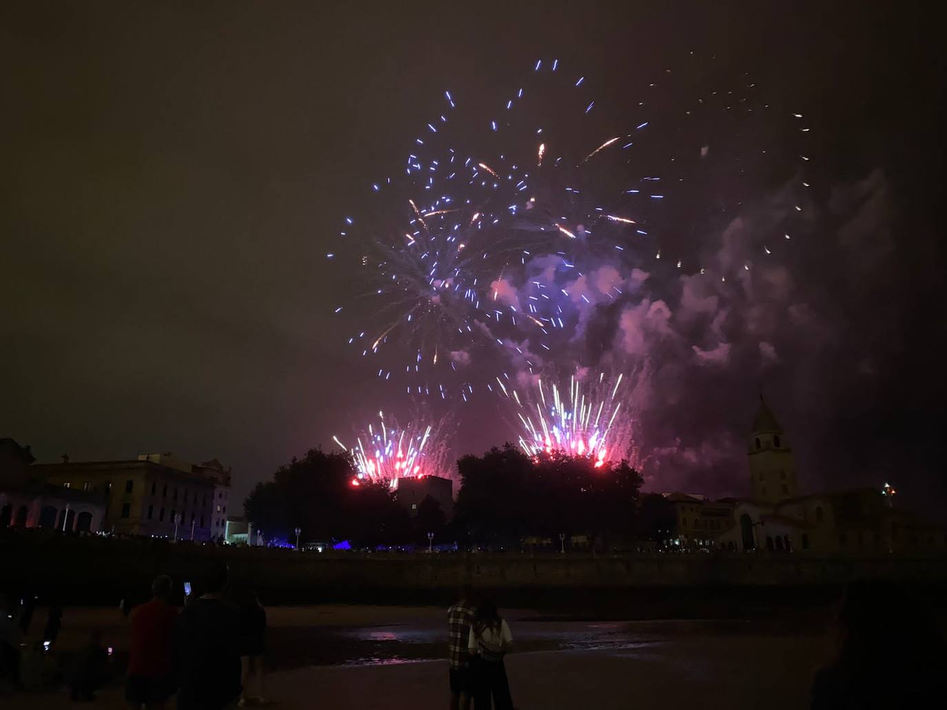 Fotos: Los Fuegos de Gijón