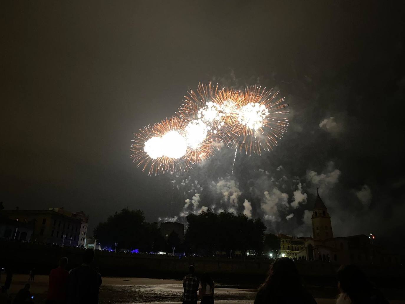 Fotos: Los Fuegos de Gijón